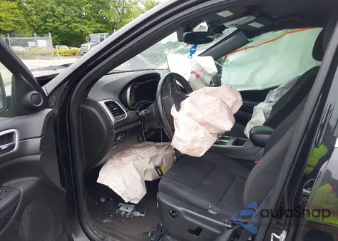 2018 Jeep Grand Cherokee Laredo E 4X4 from USA, damaged, VIN 1C4RJFAG8JC356280